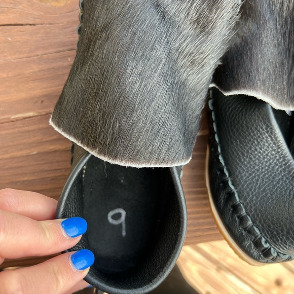 Shoes Cowhide Leather Moccasins Special Order All Black Worn One Time